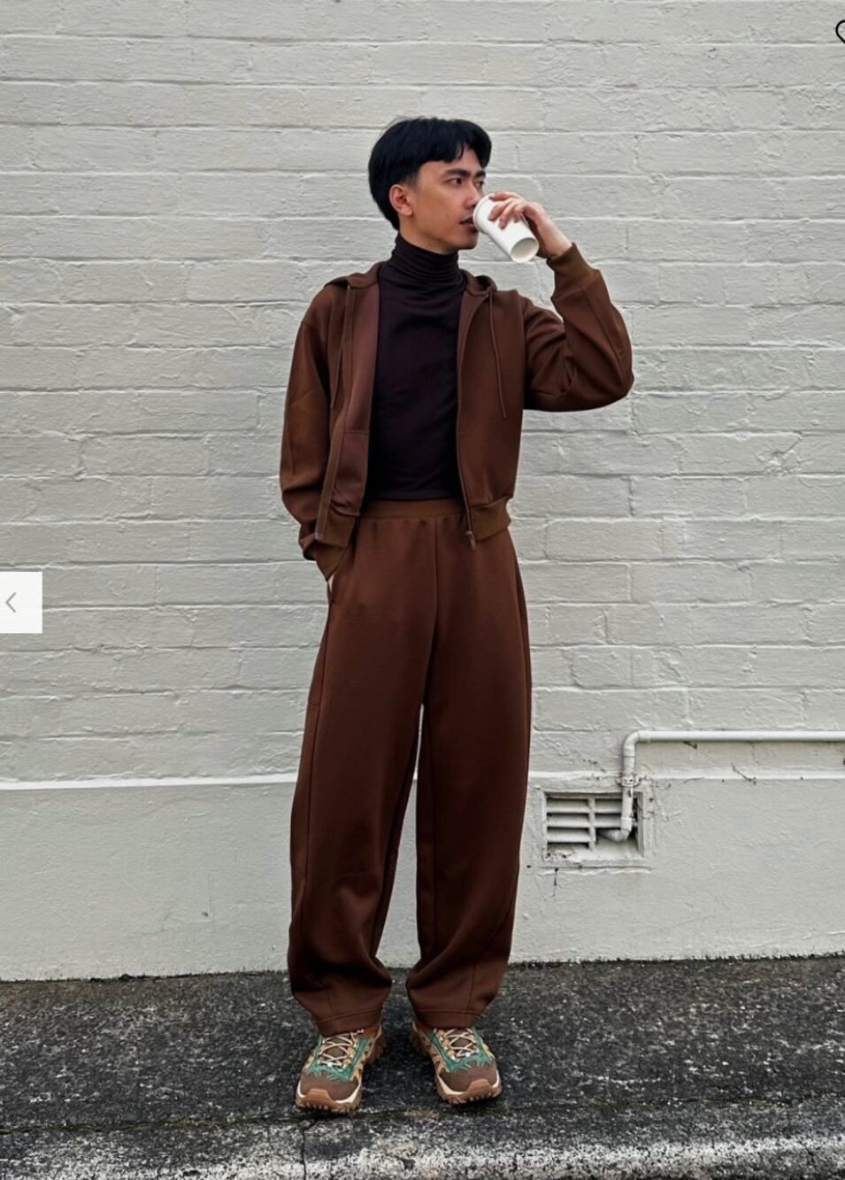 Uniqlo DRY Sweat Crop Full Zip Hoodie & Curve Pants Set Brown L NWOT